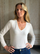 Long Sleeved Cashmere Mix Vest - Off White