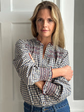 NEW IN! Kitty Shirt Blue and Red