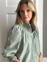 NEW IN! Lilou Needlecord Shirt Sage Green