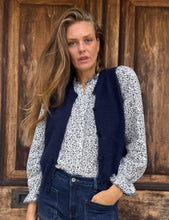 Celeste Gilet