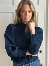 NEW IN! Lilou Needlecord Shirt Navy