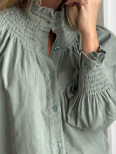NEW IN! Lilou Needlecord Shirt Sage Green