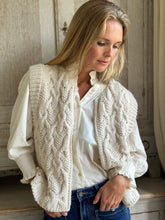 Claire Gilet - NEW IN!