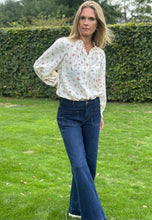 Wide Leg Blue Jeans